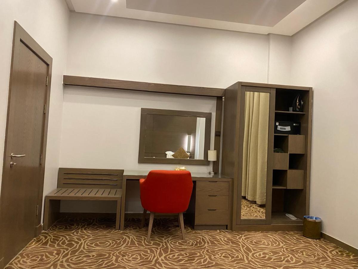 180 Degrees Almalqa Hotel Riyadh