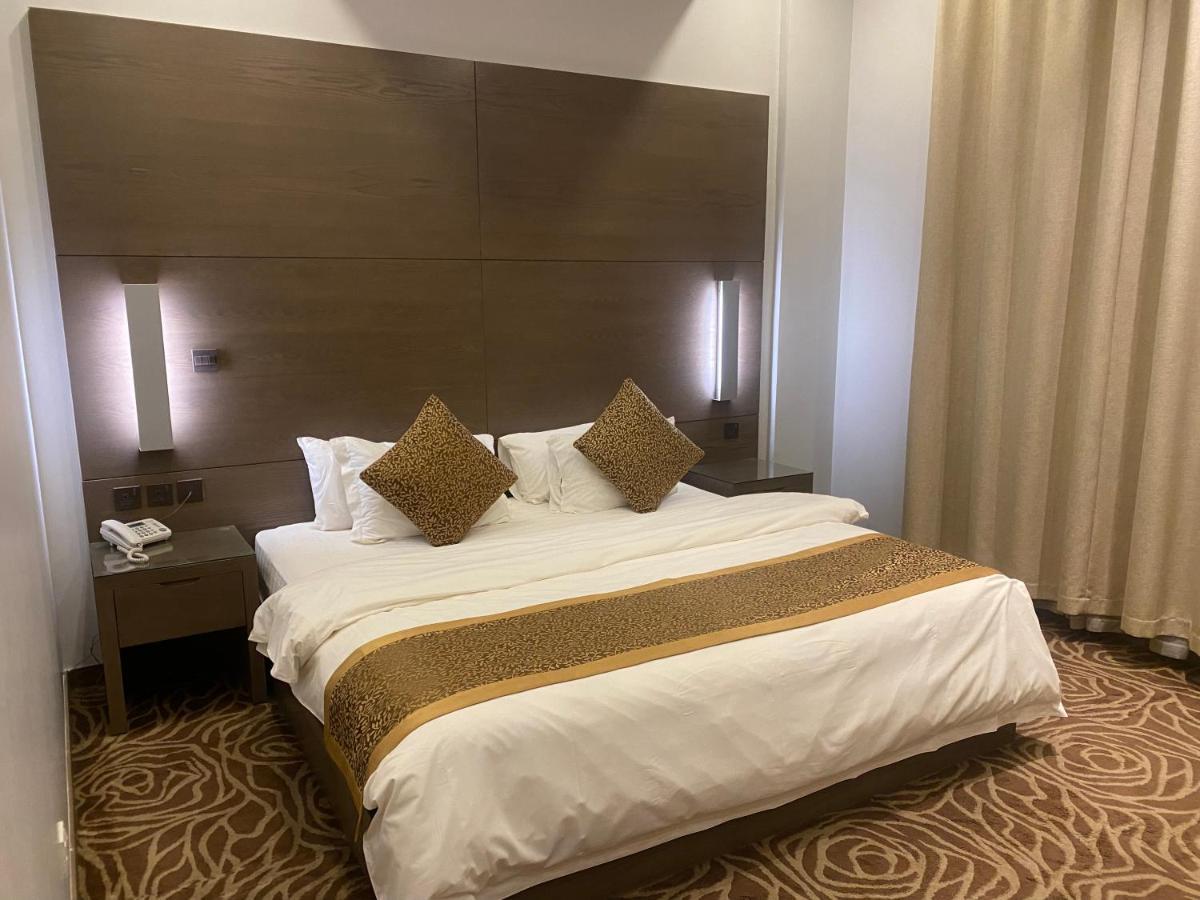 Hotel 180 Degrees Almalqa 4*