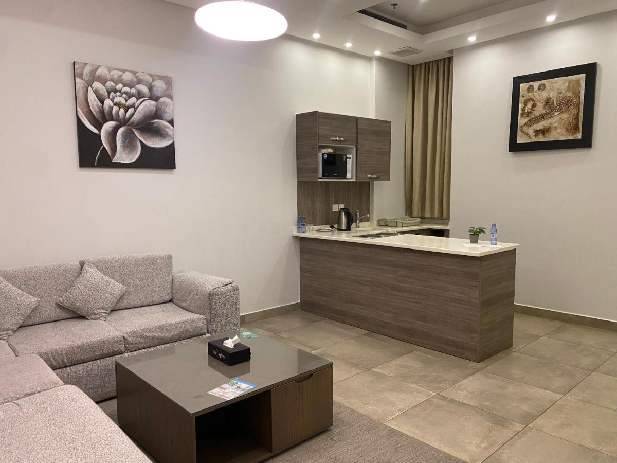 Hotel 180 Degrees Almalqa 4*